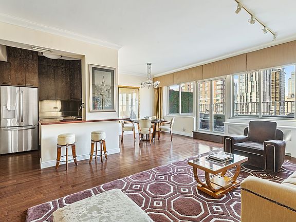 4th image of 401 E 86th St #19KL