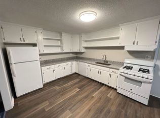 1121 Kitt Pl, Raleigh, NC 27610