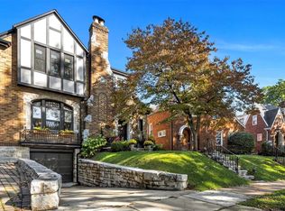1227 Arch Ter, Saint Louis, MO 63117