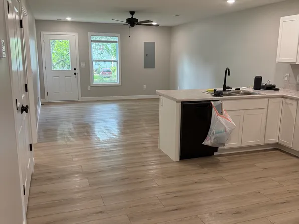 900 Franklin St, Moberly, MO 65270