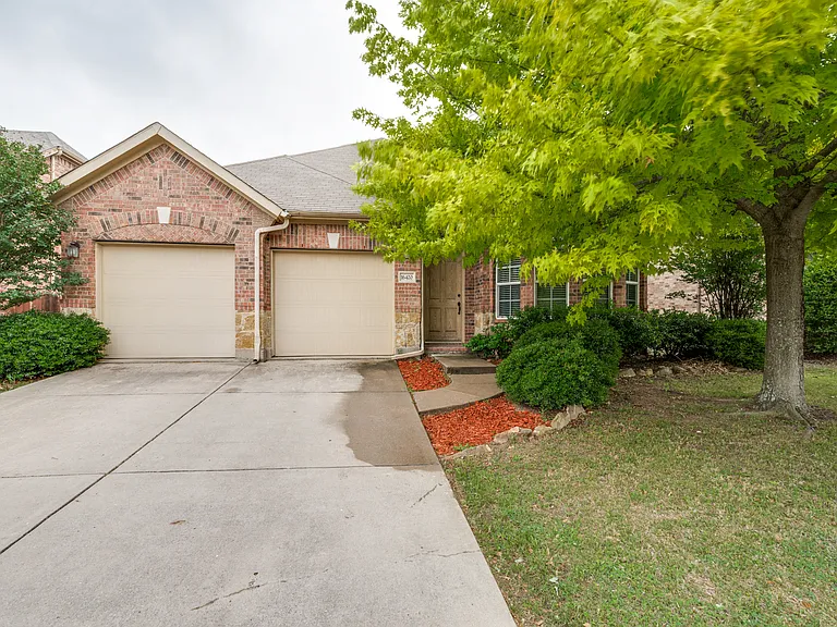 16420 White Rock Blvd — Photo 2