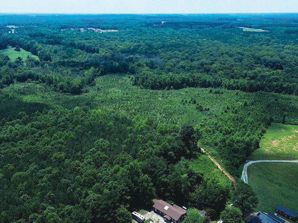 1st image of 147 Hood Loop Rd