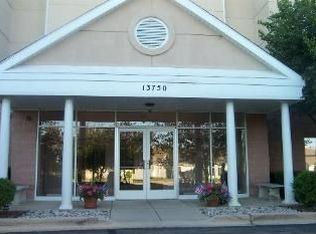 13750 Bristlecone Dr APT 410, Plainfield, IL 60544