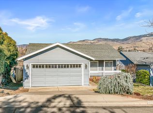 185 E Nevada St, Ashland, OR 97520