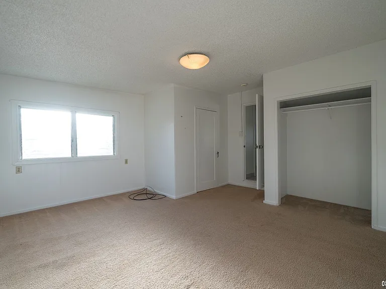 910 Neal Ave — Photo 14