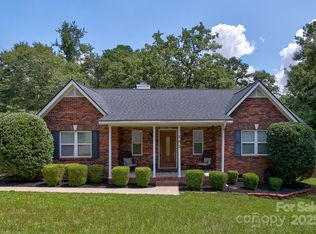 182 Cornerstone Ln, Lexington, SC 29073