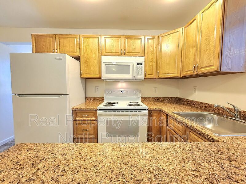 1st image of 2408 Grand Ave #7