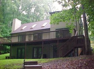 350 Dodee Ln, Union Hall, VA 24176