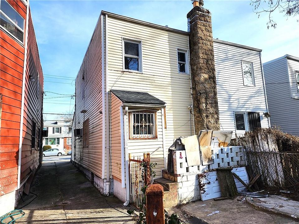 2nd image of 1466 E 56th St