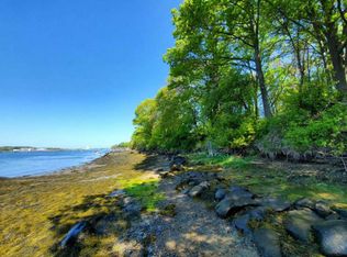 12 Pleasant Ave, Eliot, ME 03903