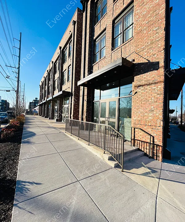 2600 Clifton Ave #304