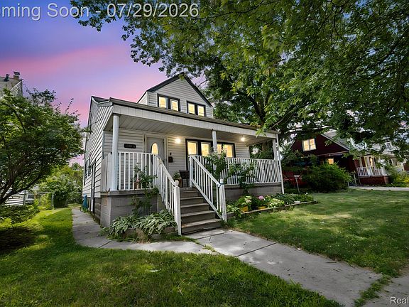 2nd image of 18810 Reed St