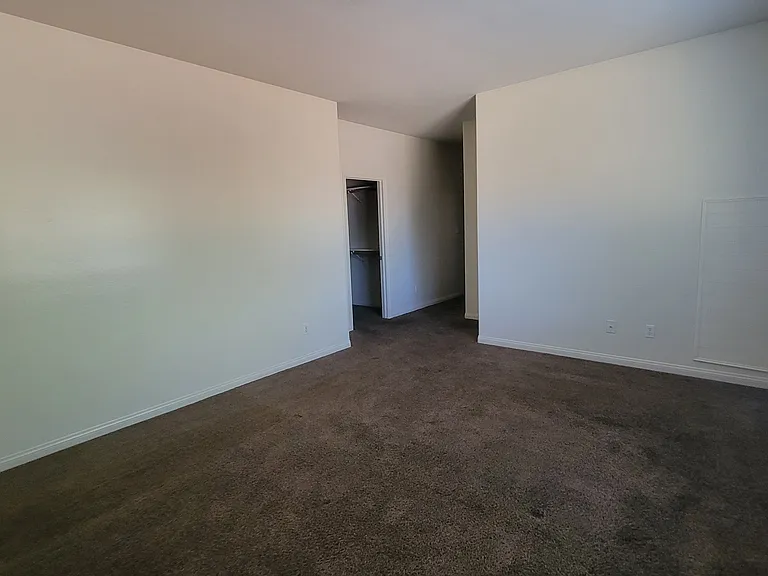 8211 Slider Dr — Photo 16