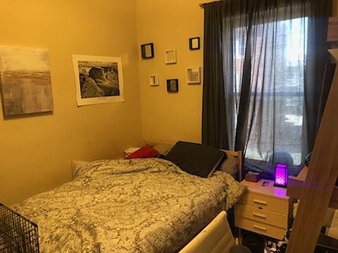 3rd image of 6719 N Lakewood Ave APT 1N