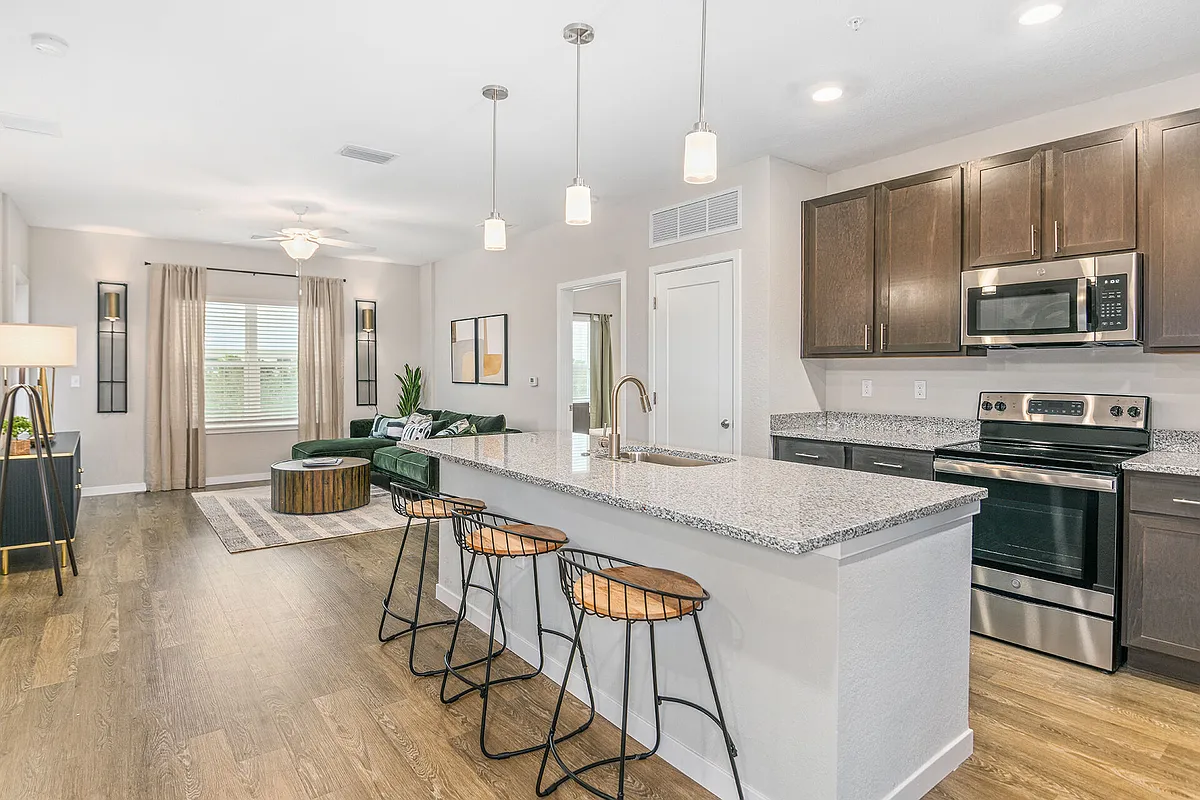 Building Photo - Parkside at Avalon Park