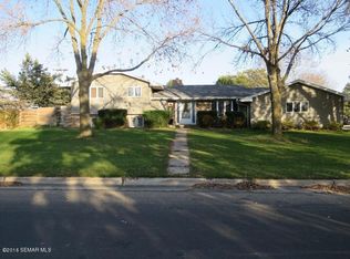 503 27th St SW, Austin, MN 55912