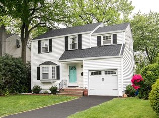 24 Barnett St, Bloomfield, NJ 07003