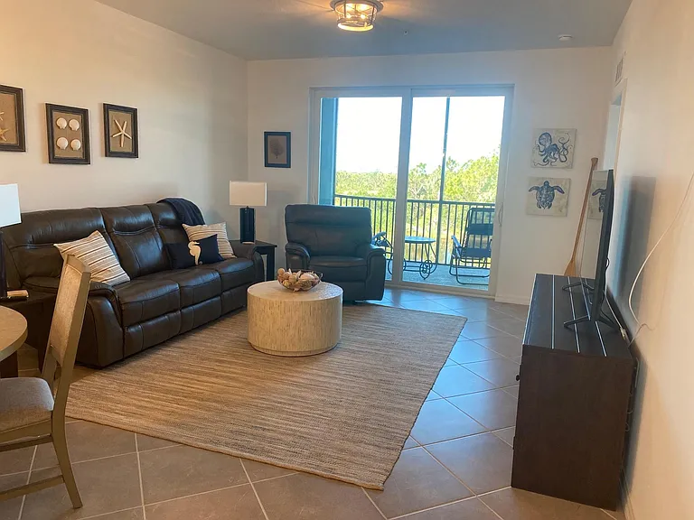 14121 Heritage Landing Blvd #724 — Photo 8