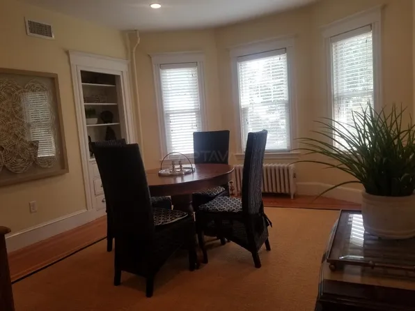 30 Warner St #2, Somerville, MA 02144