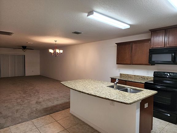 2nd image of 5713 Lacar Way