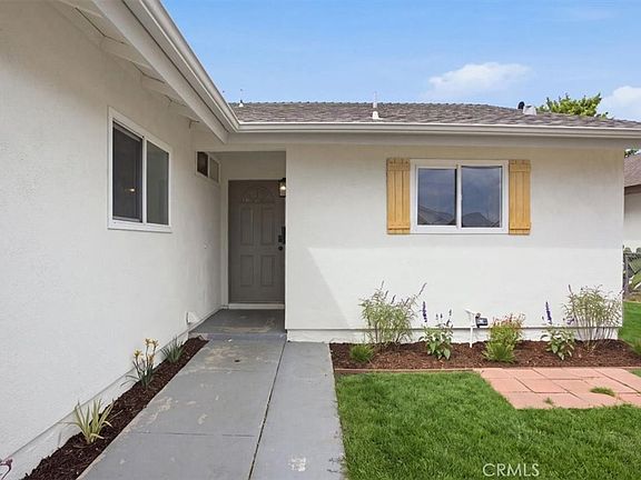 2nd image of 221 Vegas Dr