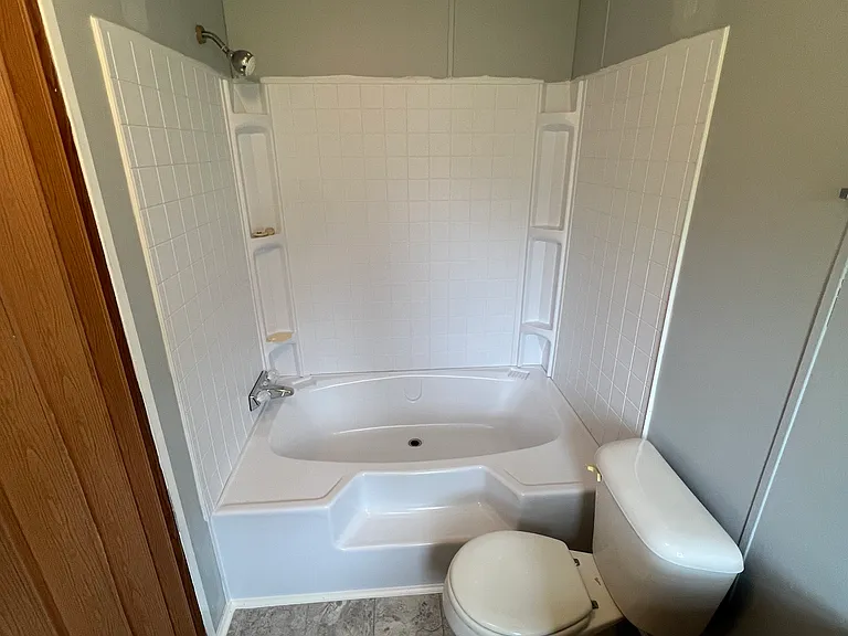 Master Bath with Garden Tub