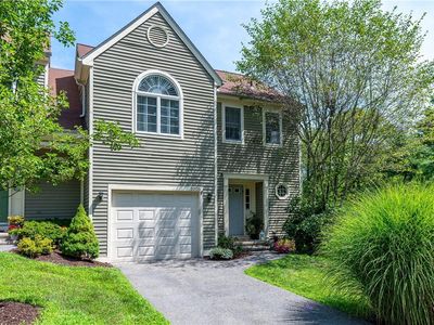 3004 Canterbury Way, Mount Kisco, NY, 10549