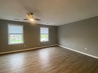 2117 E High Street - 4 — Photo 2