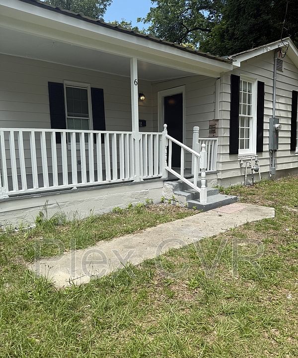 1st image of 6 Linwood Ct