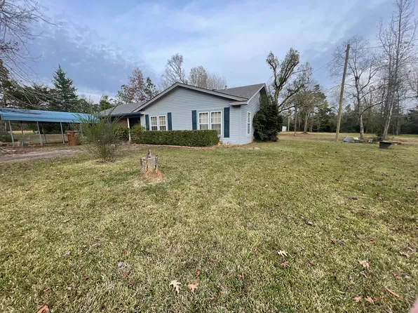 499 Crouch Rd, Benton, LA 71006