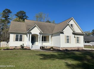 105 Westerly Rd, New Bern, NC 28560
