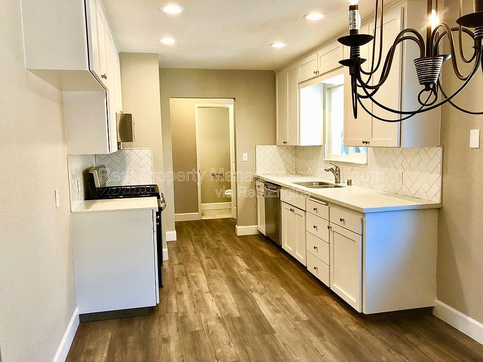 1st image of 3653 N Shirley Ave