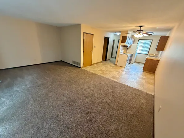 4713 S Baha Ave, Sioux Falls, SD 57106