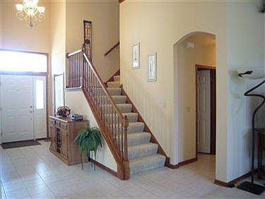 3rd image of 15337 Oak Hollow Ln