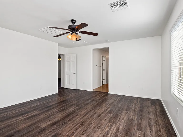 8034 S Dolphin Way — Photo 12
