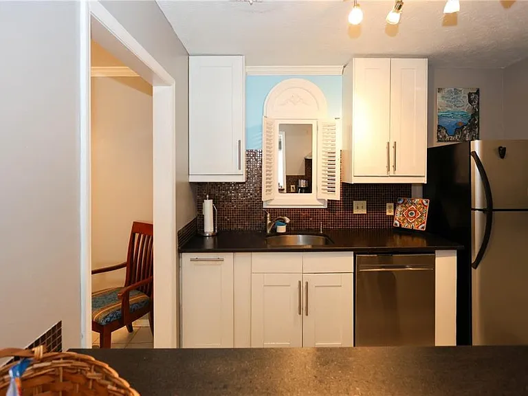 402 Olde Mill Ln — Photo 44