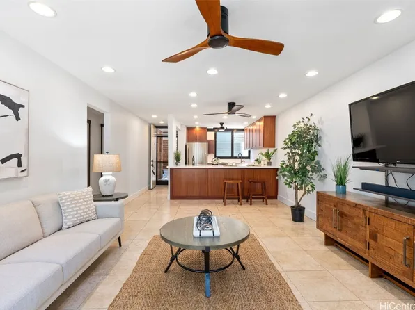 333 Aoloa St APT 224, Kailua, HI 96734