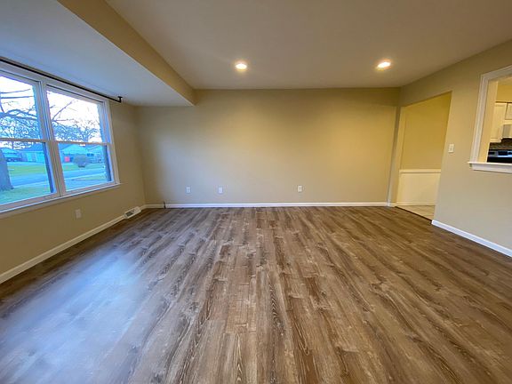 2nd image of 7508 W 143rd Pl #B