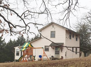 21388 Valley Rd, Warsaw, MO 65355