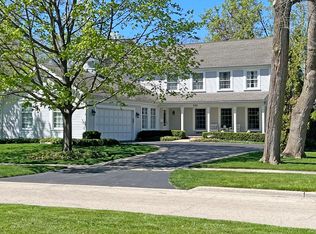 530 E Center Ave, Lake Bluff, IL 60044