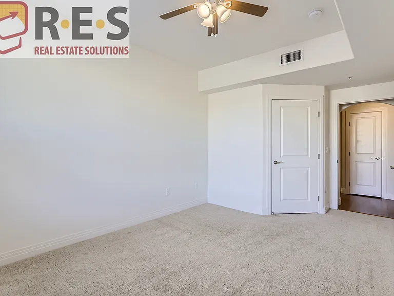 9019 E Panorama Cir #309 — Photo 19