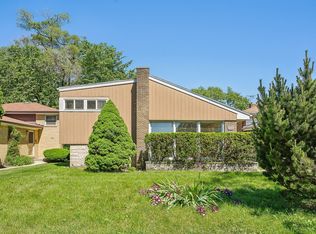 339 Dodge Ave, Evanston, IL 60202