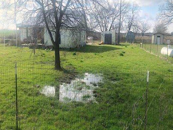 3rd image of 7404 County Road 4702