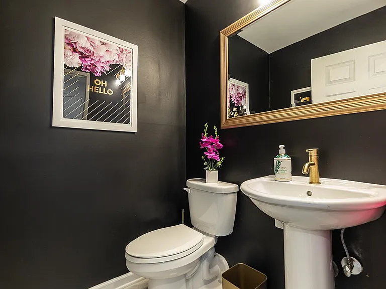 100 W Broadway #1H — Photo 10