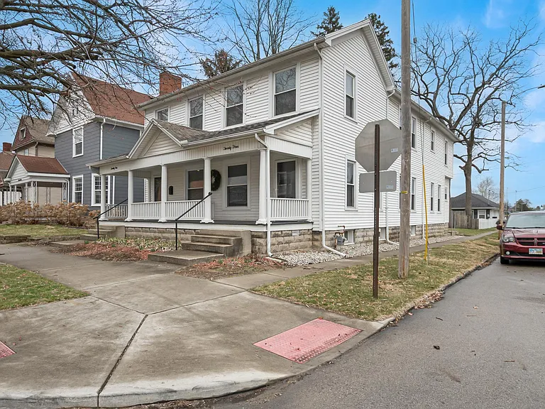 23 E Water St — Photo 1