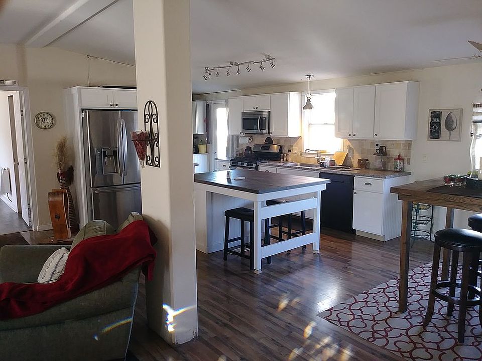 1st image of 17200 Cedar Way