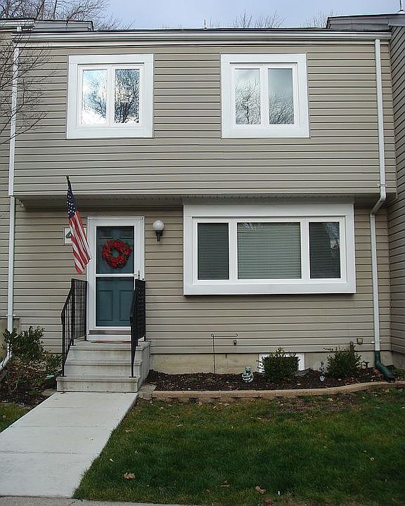 1st image of 49 Shady Ln