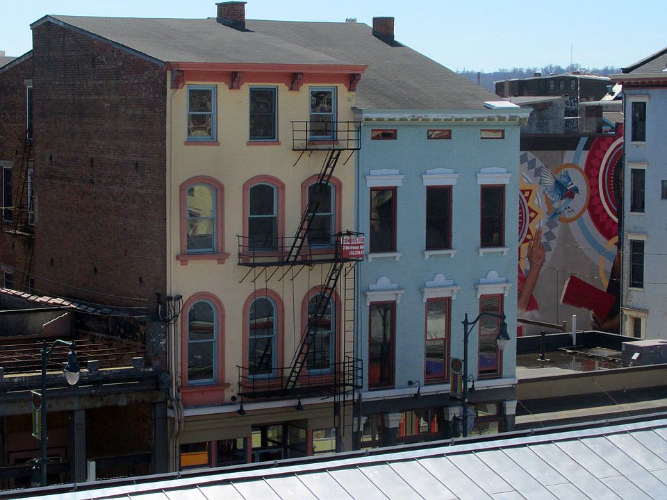 1st image of 111 W Elder St #3A