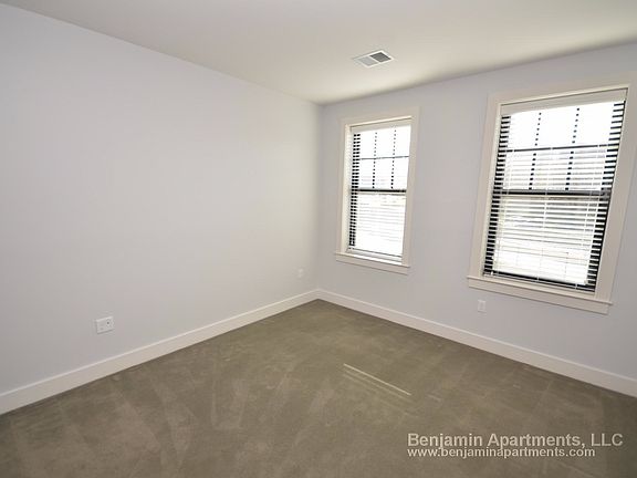 2nd image of 73 Lawrence St #3B