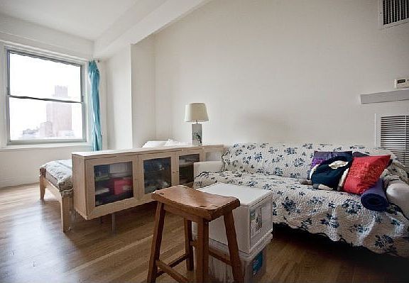 2nd image of 88 Greenwich St APT 3403
